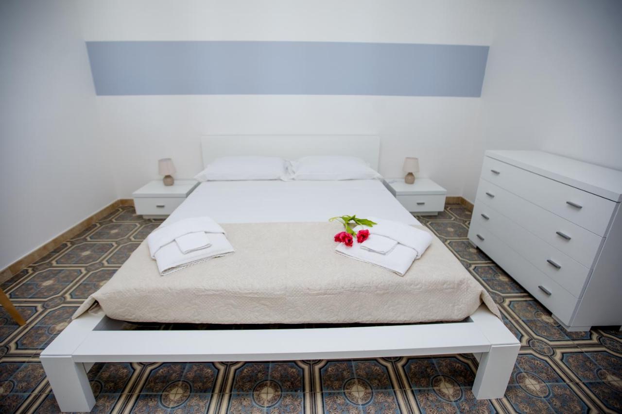 IzzHome Dolce Vita Marina di Ragusa Esterno foto